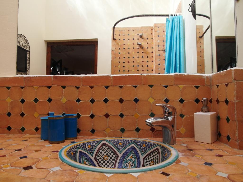 Christina'S House Bed and Breakfast Asilah Rum bild